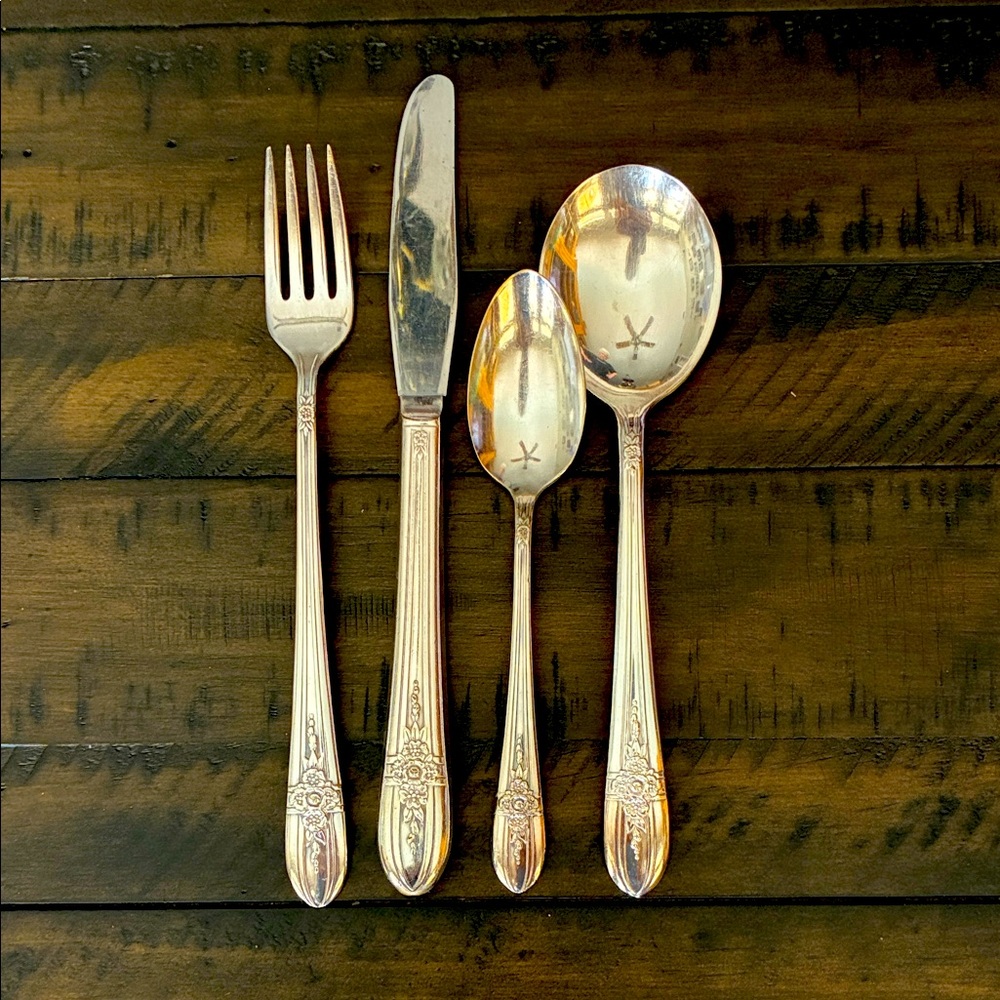 Elegant Silver Flatware Set